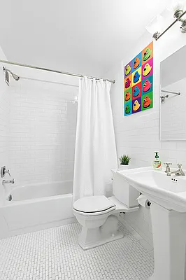 Sold by Keller Williams NYC | media 22