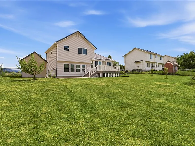 1109 E 3350 N — Photo 22