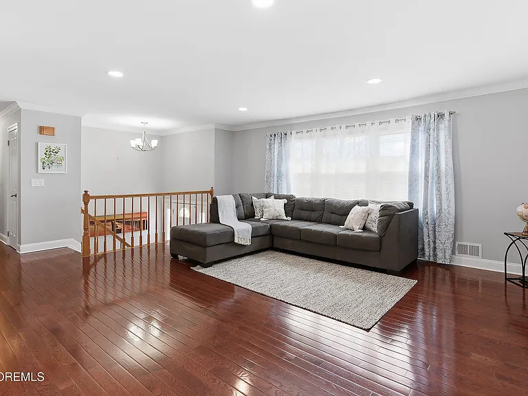 15 Bristlecone Dr — Photo 10