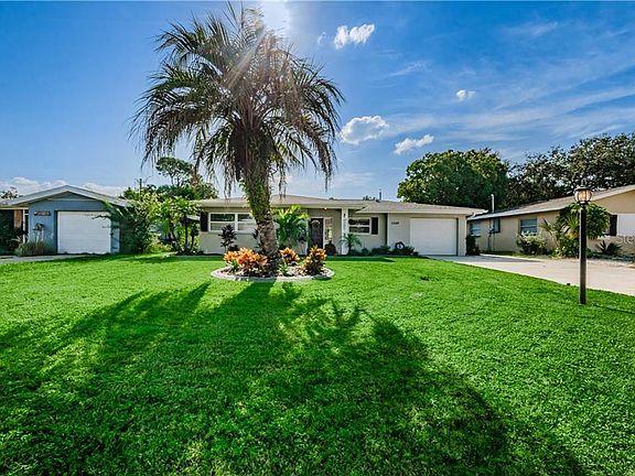 3rd image of 2369 Indigo Dr