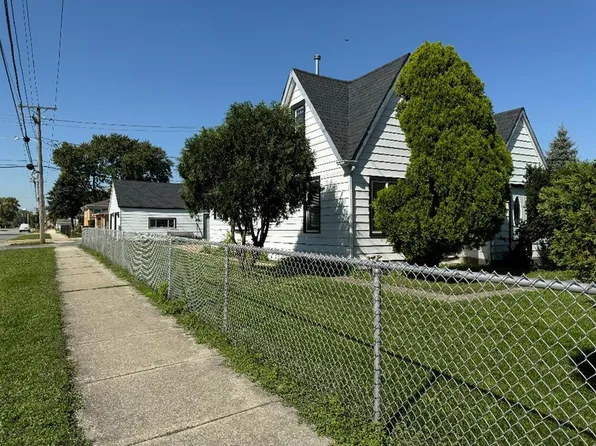 4756 S Lockwood Ave, Chicago, IL 60638