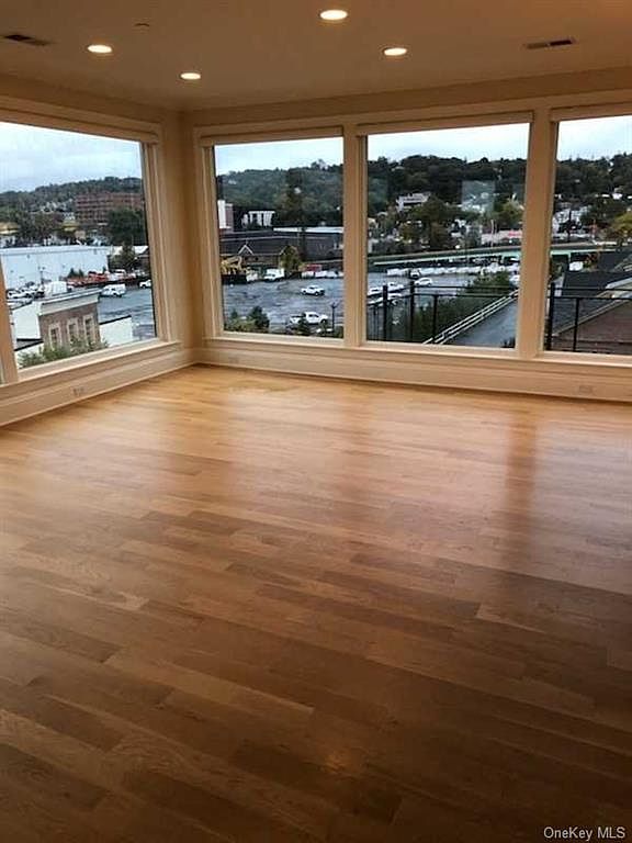 18 Rivers Edge Drive UNIT 511, Tarrytown, NY 10591 Zillow