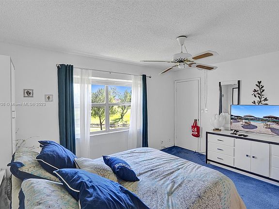 4th image of 9481 Sunrise Lakes Blvd APT 206