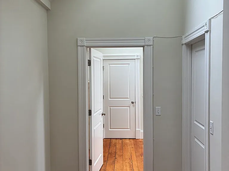 21 Linden Ave #A — Photo 8