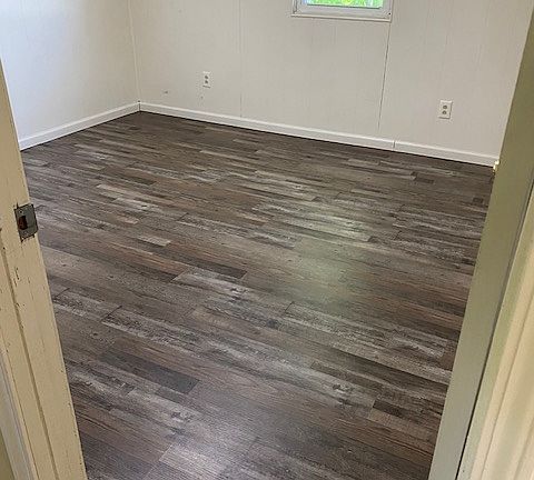 2nd image of 4205 Englewood Blvd #2