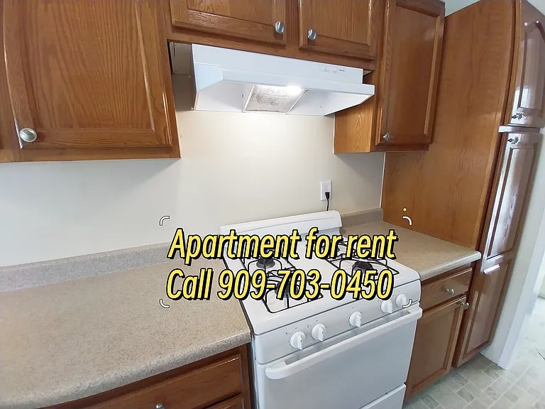 2929 N Garey Ave — Photo 60