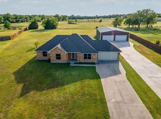 222 High Glen Cir, Royse City, TX 75189