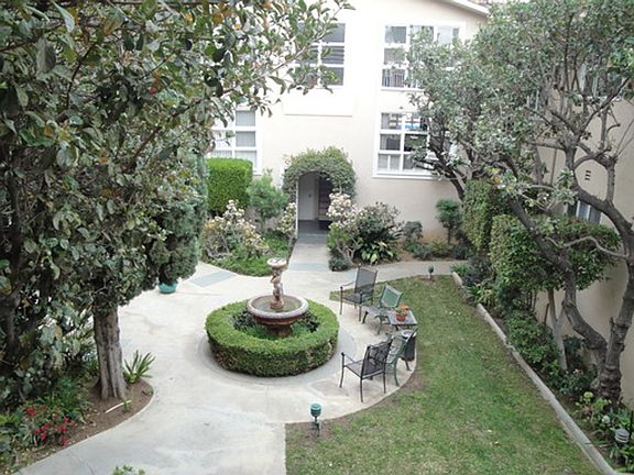 4th image of 11707 W Sunset Blvd #14