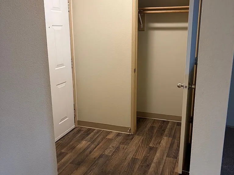 5197 SW 175th Ave — Photo 2