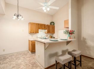 2463 Royal Meadow Ln #2463, Grove City, OH 43123