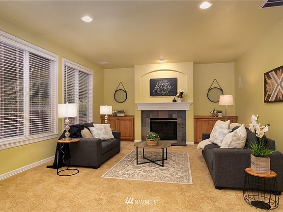 5th image of 3031 S 381st Way