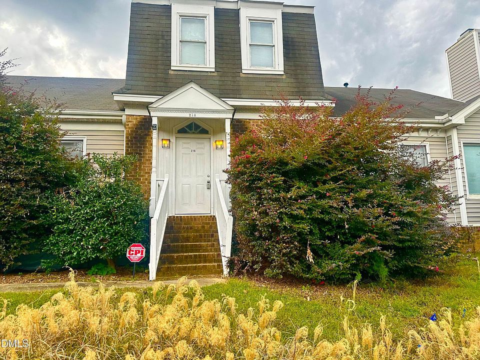 1st image of 216 S Walker St