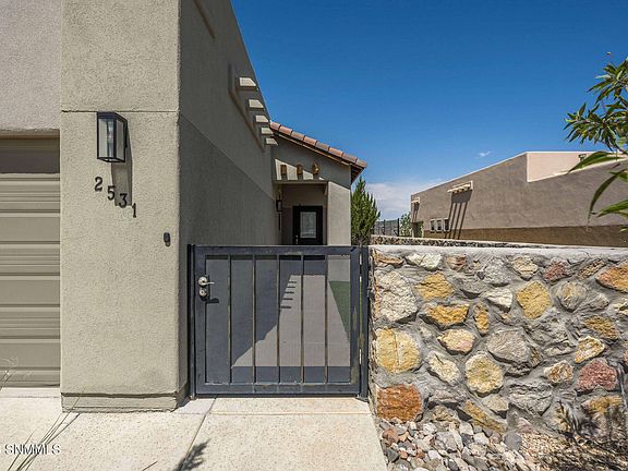 5th image of 2531 Petaluma Ave