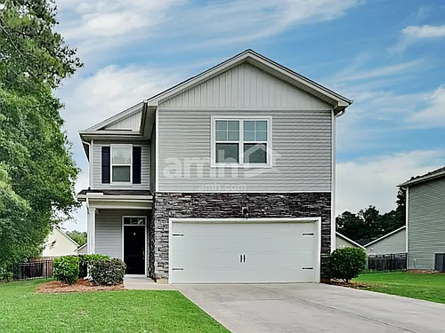 156 Blackstone Dr Photo 1