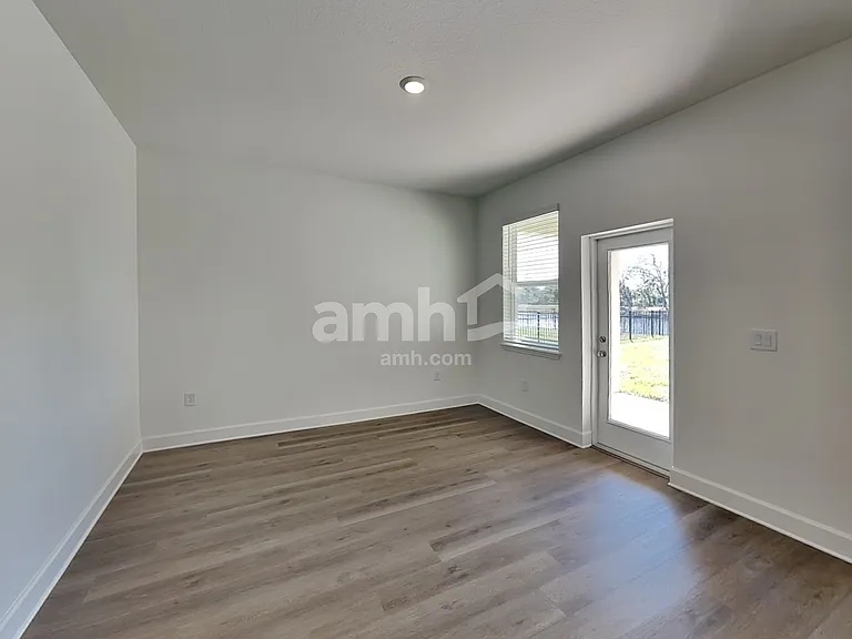 16438 Cheyanne Ct — Photo 7