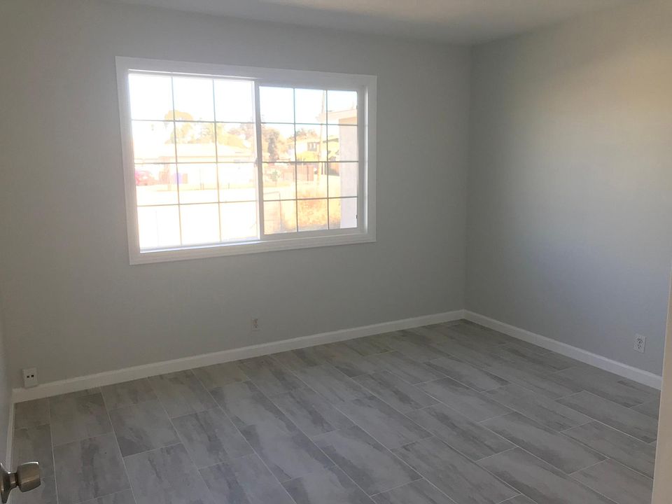 1st image of 1883 17th St