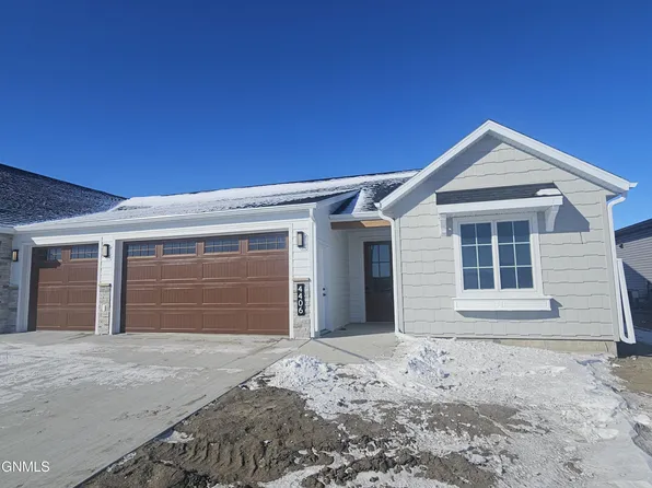 4406 Kites Ln, Bismarck, ND 58503