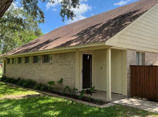 9725 Tiffany Ln, Manvel, TX 77578