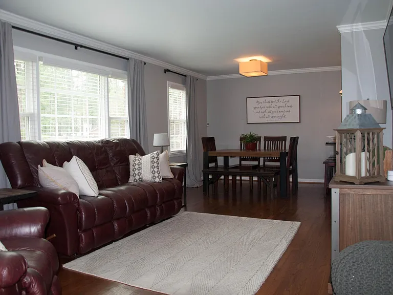 3243 Valley Park Dr — Photo 6