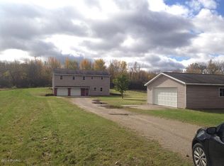 3444 Lake Ridge Ln, Allegan, MI 49010