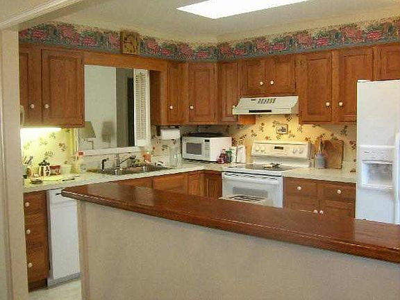 4th image of 846 Knollwood Village