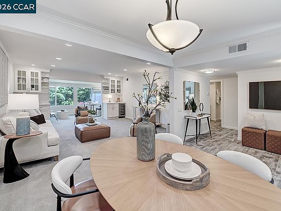 3rd image of 1101 Canyonwood Ct APT 3