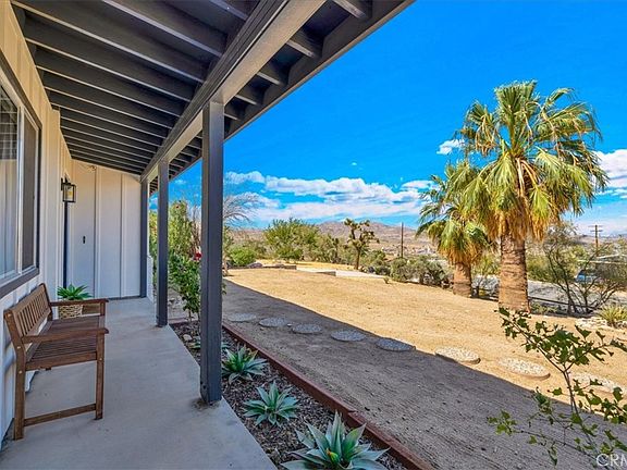 3rd image of 61401 Alta Vista Dr