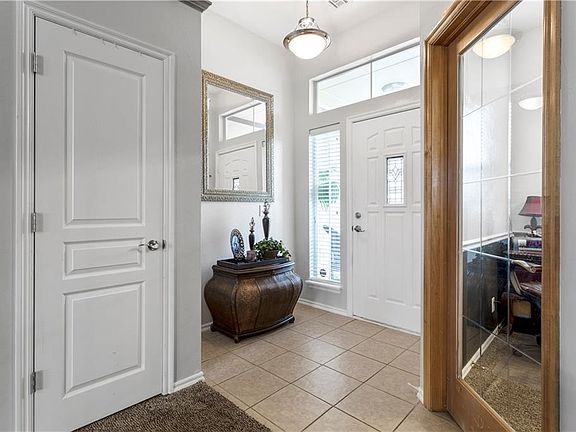 4th image of 16613 La Paloma Ln