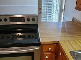 855 Victoria Pl S, Mobile, AL 36608