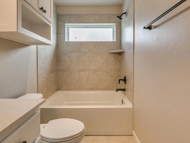 14512 Chambery Ct — Photo 10