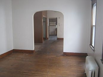 5th image of 3912 Storer Ave