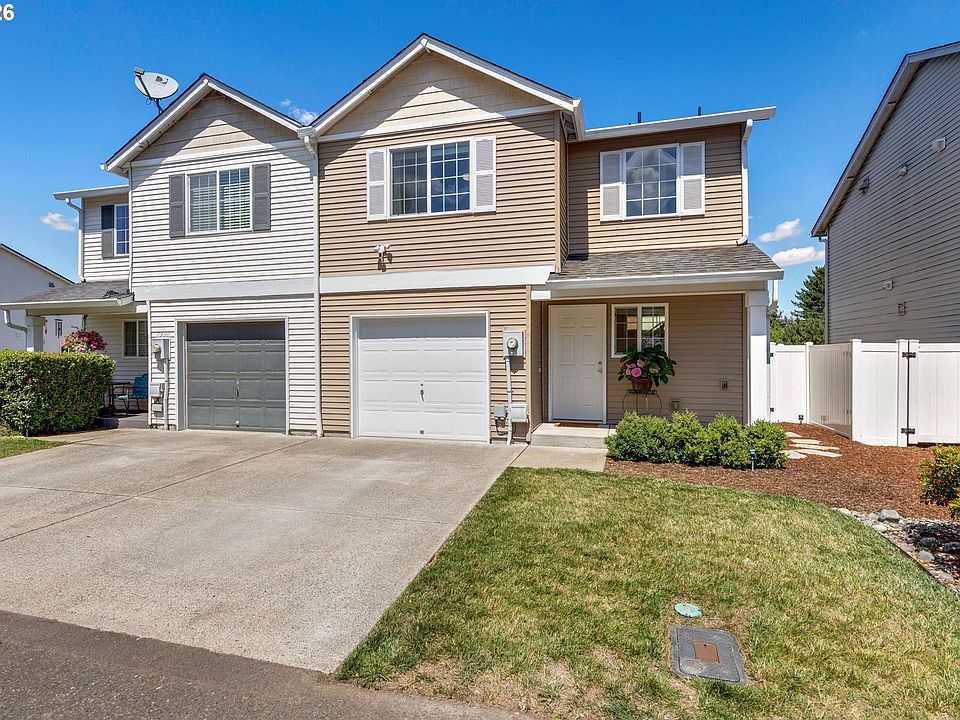 1st image of 7904 NE 62nd Cir