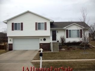 502 SE 33rd St, Ankeny, IA 50021