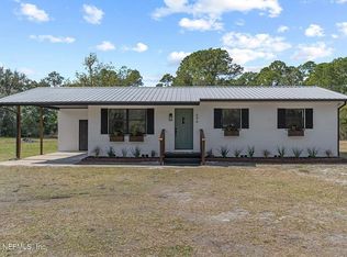 646 W River Rd, Palatka, FL 32177