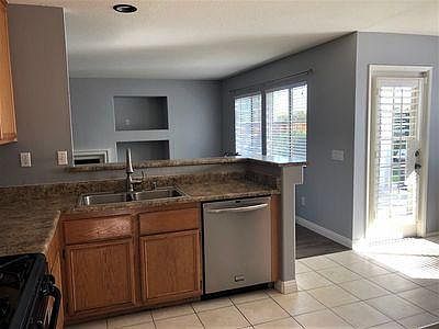 5th image of 2731 Toumey Ln