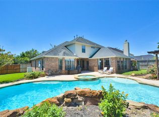 18306 Country Walk Dr, Spring, TX 77379