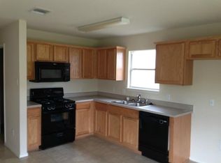 1809 Golden Sunrise Ln, Pflugerville, TX 78660