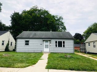 928 N Sunset Ave, Rockford, IL 61101