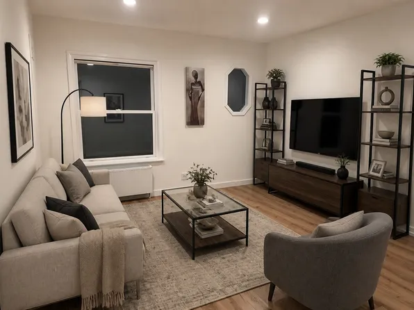 8811 Ramsgate Ave, Los Angeles, CA 90045
