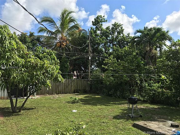 5th image of 864 NW 107th St #1