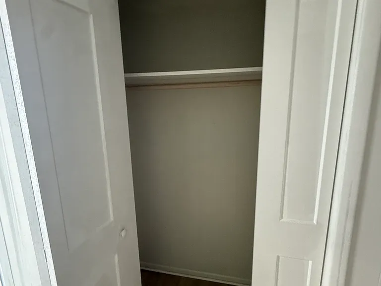 513 N Irving Ave — Photo 10