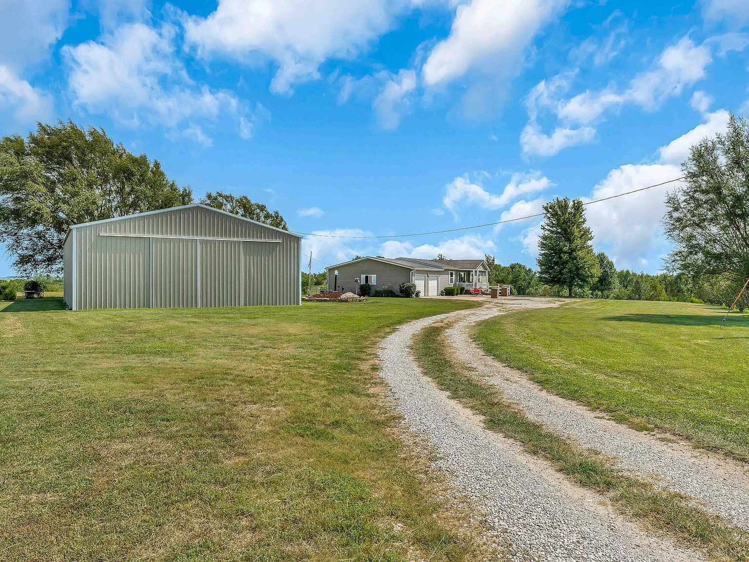 24201 NE K 4 Hwy, Eskridge, KS 66423 | Zillow