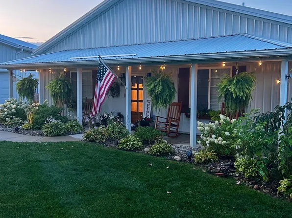 17060 Tomahawk Trl, White Pigeon, MI 49099