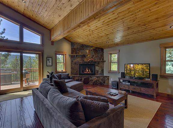 2nd image of 12385 Sierra Dr