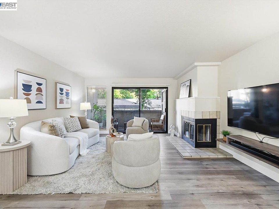 1st image of 39951 Fremont Blvd APT 116