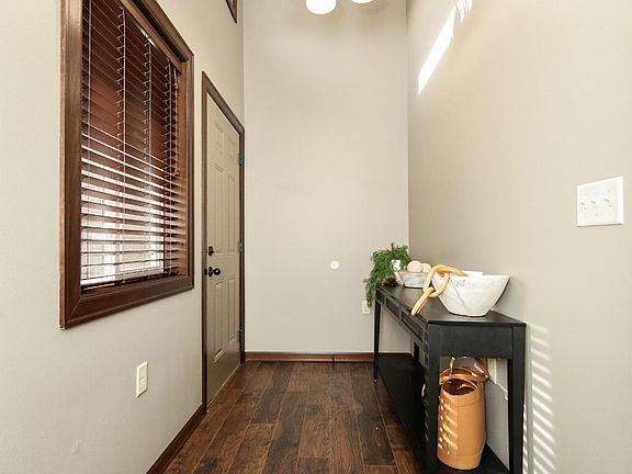 3rd image of 6413 S Keller Cir