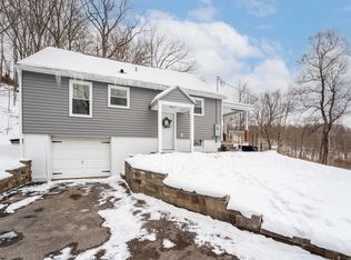146 Bunker Hill Rd, Lake Lynn, PA 15451