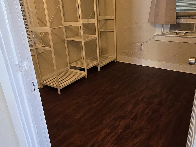 1836 Jackson St #12 — Photo 10