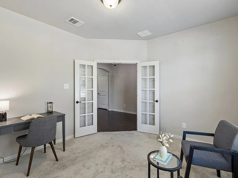 1545 Tanglewood Trl — Photo 3