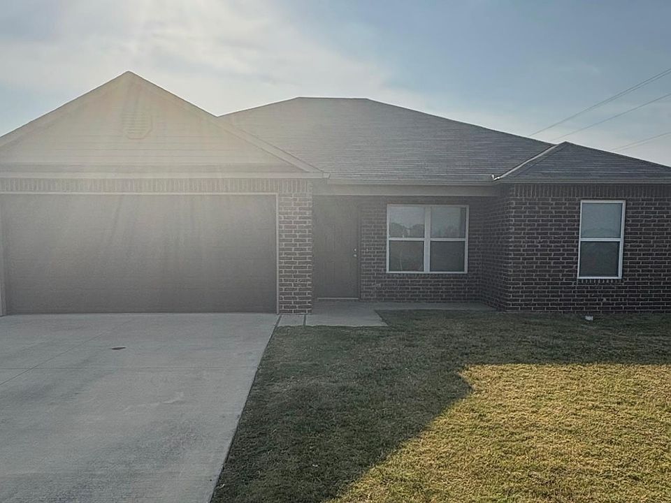 1st image of 3701 Keeneland Dr
